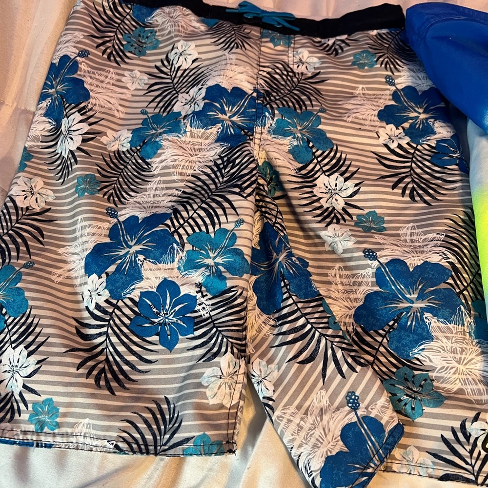 2 pair of boys swim trunks size xl 18/20